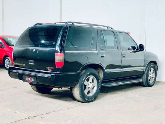 CHEVROLET-S10-4.3 SFI EXCUTIVE 4X2 CD V6 12V GASOLINA 4P AUTOMÁTICO CHEVROLET-S10-2000