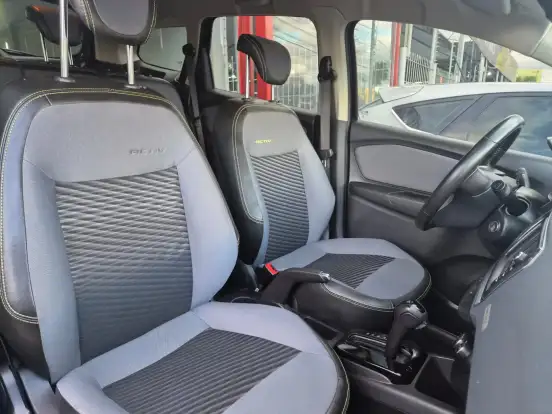 CHEVROLET-SPIN-1.8 ACTIV 8V FLEX 4P AUTOMÁTICO CHEVROLET-SPIN-2020