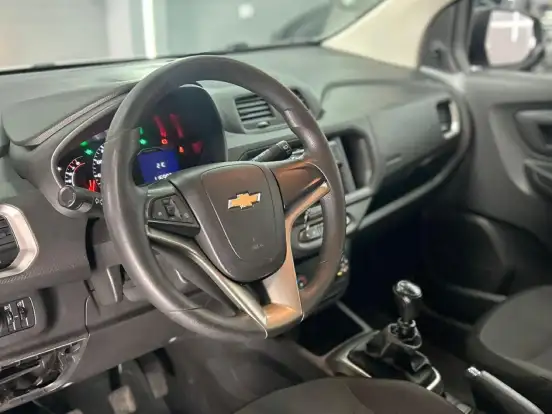 CHEVROLET-SPIN-2023