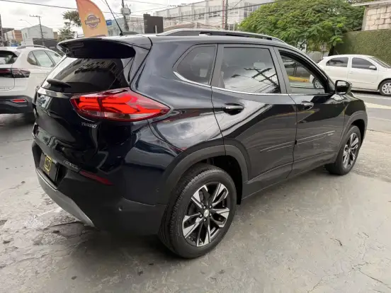 CHEVROLET-TRACKER-2022