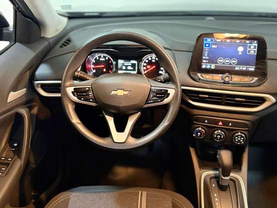 CHEVROLET-TRACKER-2023