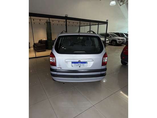 CHEVROLET-ZAFIRA-2001