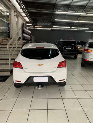 CHEVROLET-ONIX-1.4 MPFI LTZ 8V FLEX 4P AUTOMÁTICO CHEVROLET-ONIX-2018