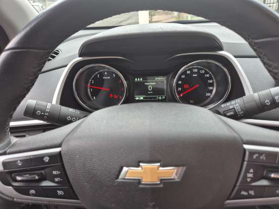 CHEVROLET-TRACKER-2024
