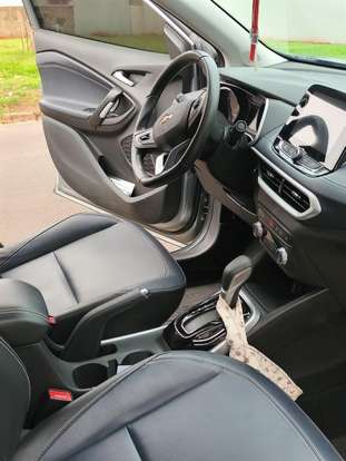 CHEVROLET-TRACKER-2023