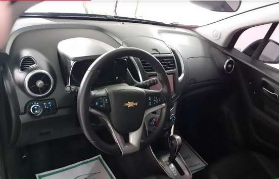 CHEVROLET-TRACKER-2016