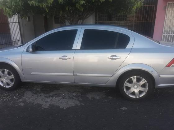 CHEVROLET VECTRA 2.0 MPFI EXPRESSION 8V FLEX 4P MANUAL