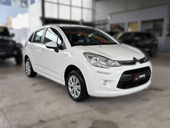 CITROËN C3 1.2 PURE TECH FLEX ATTRACTION MANUAL