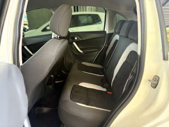 CITROËN-C3-1.5 ATTRACTION 8V FLEX 4P MANUAL CITROËN-C3-2014