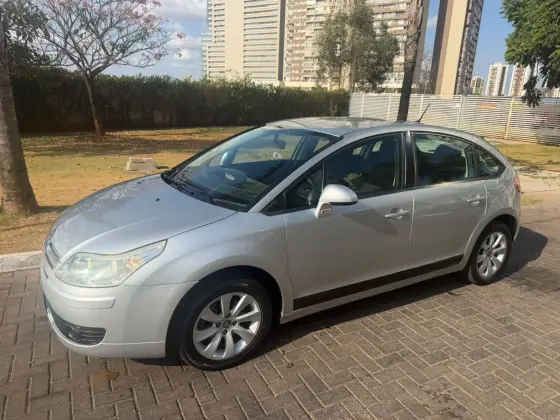 CITROËN C4 2.0 GLX 16V FLEX 4P MANUAL