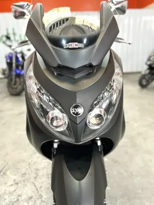 DAFRA MAXSYM 400i 