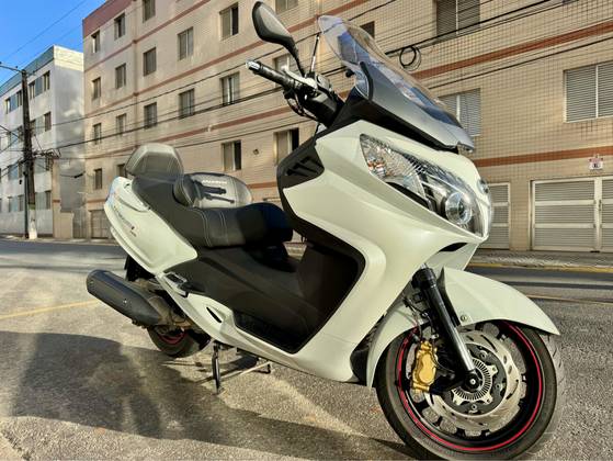DAFRA MAXSYM 400i 