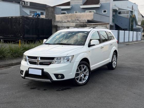 DODGE JOURNEY 3.6 RT V6 GASOLINA 4P AUTOMÁTICO