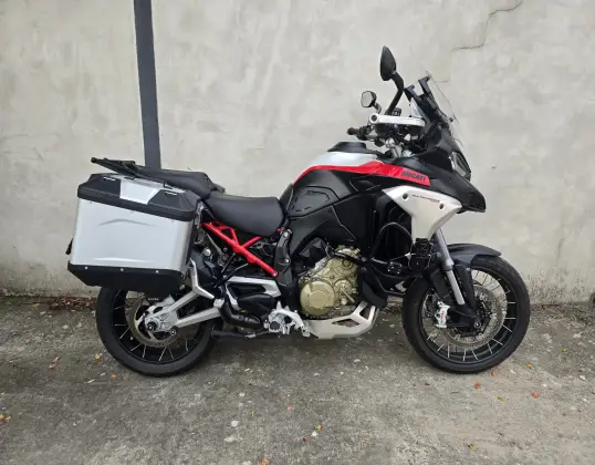 DUCATI MULTISTRADA 1200 V4 RALLY ADVENTURE 