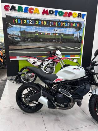 DUCATI MONSTER 797 