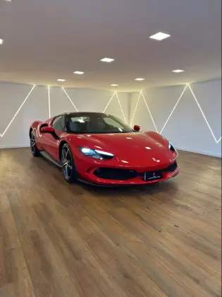 FERRARI 296 GTS 3.0 V6 TURBO PHEV F1-DCT
