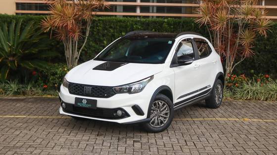 FIAT ARGO 1.3 FIREFLY FLEX TREKKING MANUAL