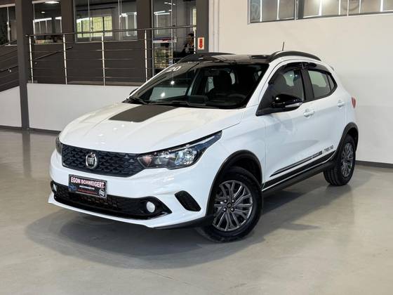 FIAT ARGO 1.3 FIREFLY FLEX TREKKING MANUAL