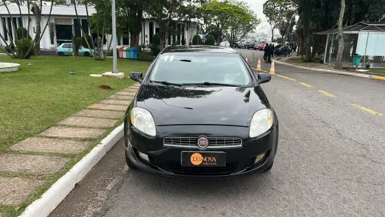 FIAT BRAVO 1.8 ABSOLUTE 16V FLEX 4P AUTOMATIZADO