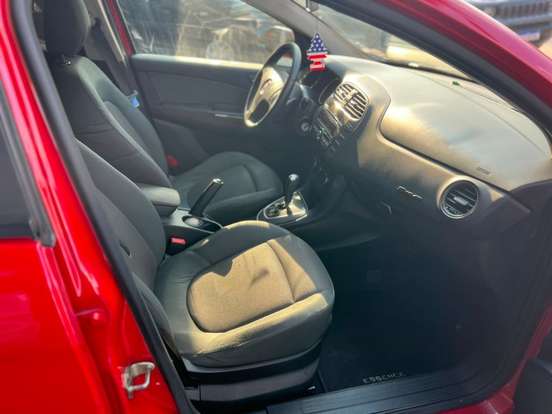 FIAT-BRAVO-1.8 ESSENCE 16V FLEX 4P AUTOMATIZADO FIAT-BRAVO-2011