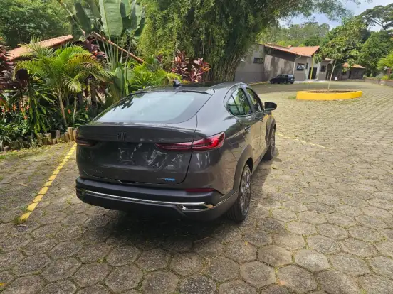 FIAT-FASTBACK-1.0 TURBO 200 HYBRID IMPETUS CVT FIAT-FASTBACK-2025