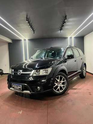 FIAT-FREEMONT-2.4 PRECISION 16V GASOLINA 4P AUTOMÁTICO FIAT-FREEMONT-2011