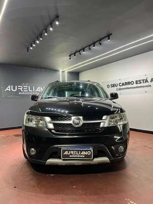 FIAT-FREEMONT-2.4 PRECISION 16V GASOLINA 4P AUTOMÁTICO FIAT-FREEMONT-2011