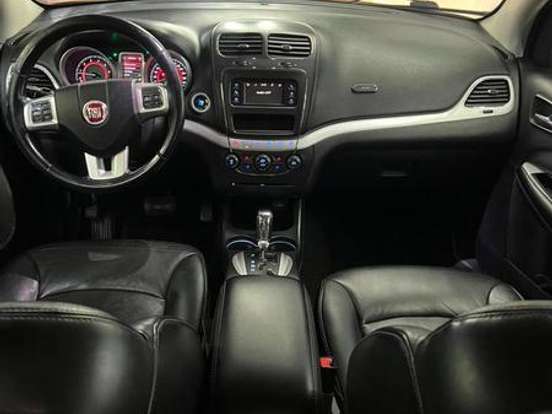 FIAT-FREEMONT-2.4 PRECISION 16V GASOLINA 4P AUTOMÁTICO FIAT-FREEMONT-2011