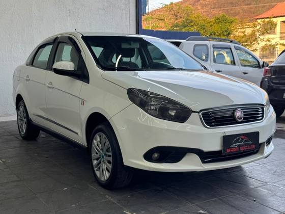 FIAT GRAND SIENA 1.4 MPI ATTRACTIVE 8V FLEX 4P MANUAL