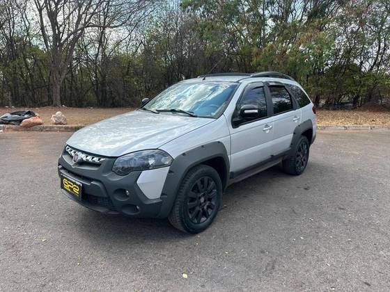 FIAT PALIO 1.8 MPI ADVENTURE WEEKEND 16V FLEX 4P AUTOMATIZADO