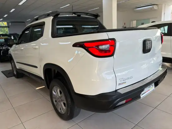 FIAT-TORO-1.8 16V EVO FLEX FREEDOM AT6 FIAT-TORO-2019