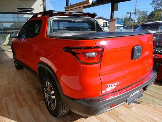 FIAT-TORO-1.3 TURBO 270 FLEX FREEDOM AT6 FIAT-TORO-2024