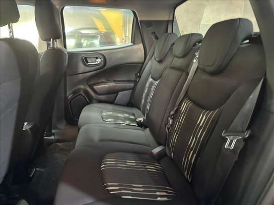 FIAT-TORO-2017