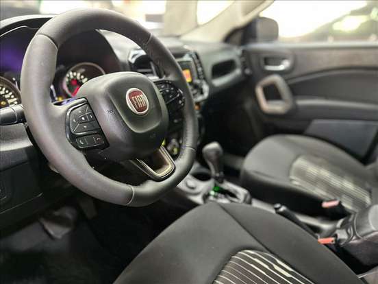 FIAT-TORO-2017