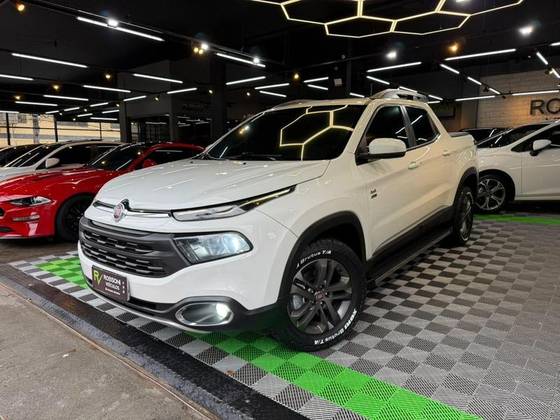 FIAT TORO 2.0 16V TURBO DIESEL FREEDOM 4WD AT9