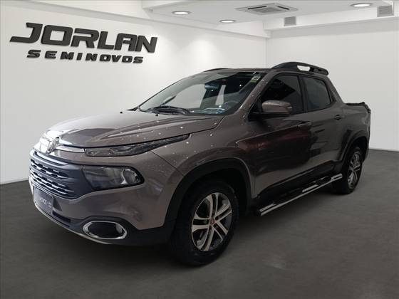 FIAT TORO 2.0 16V TURBO DIESEL FREEDOM 4WD AT9