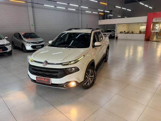 FIAT TORO 2.0 16V TURBO DIESEL FREEDOM 4WD AT9