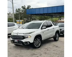 FIAT TORO 2.0 16V TURBO DIESEL RANCH 4WD AT9 FIAT TORO 2.0 16V TURBO DIESEL RANCH 4WD AT9
