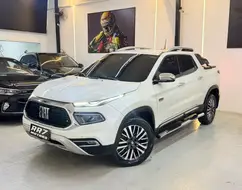 FIAT TORO 2.0 16V TURBO DIESEL RANCH 4WD AT9 FIAT TORO 2.0 16V TURBO DIESEL RANCH 4WD AT9
