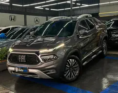 FIAT TORO 2.0 16V TURBO DIESEL RANCH 4WD AT9 FIAT TORO 2.0 16V TURBO DIESEL RANCH 4WD AT9