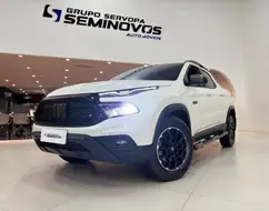 FIAT TORO 2.0 16V TURBO DIESEL ULTRA 4WD AT9 FIAT TORO 2.0 16V TURBO DIESEL ULTRA 4WD AT9