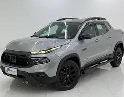 FIAT TORO 2.0 16V TURBO DIESEL ULTRA 4WD AT9 FIAT TORO 2.0 16V TURBO DIESEL ULTRA 4WD AT9