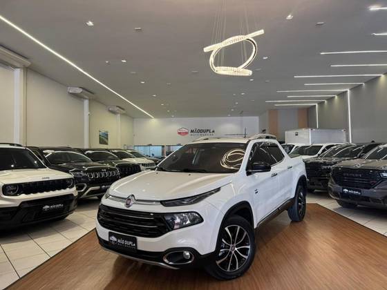 FIAT TORO 2.0 16V TURBO DIESEL VOLCANO 4WD AT9