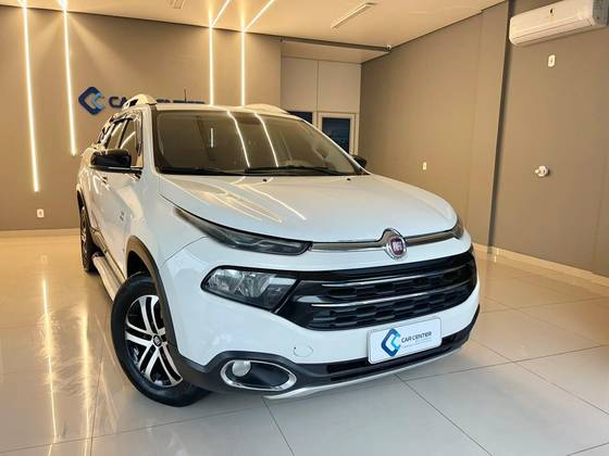 FIAT TORO 2.0 16V TURBO DIESEL VOLCANO 4WD AT9