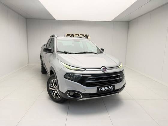 FIAT TORO 2.0 16V TURBO DIESEL VOLCANO 4WD AT9