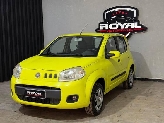 FIAT UNO 1.0 EVO VIVACE 8V FLEX 4P MANUAL