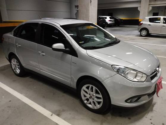 FIAT GRAND SIENA 1.6 MPI ESSENCE 16V FLEX 4P AUTOMATIZADO