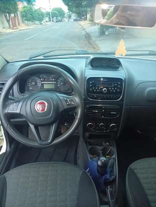 FIAT-PALIO-2016
