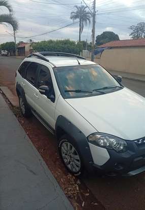FIAT-PALIO-2016