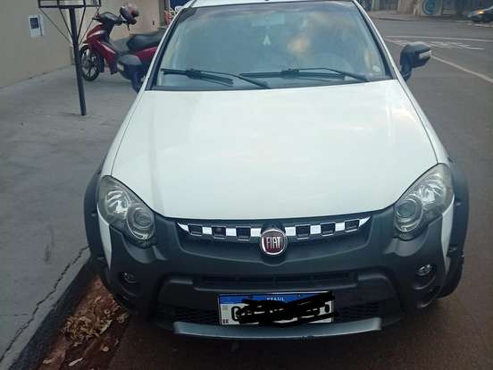 FIAT-PALIO-1.8 MPI ADVENTURE WEEKEND 16V FLEX 4P MANUAL FIAT-PALIO-2016